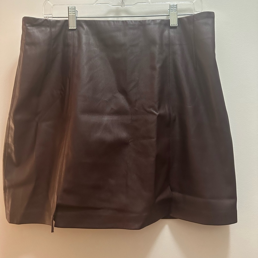 Faux leather mini skirt with splits